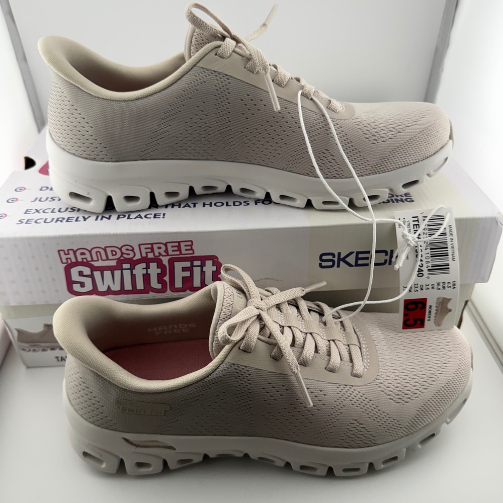 Skechers Swift Fit Sneakers Women 6.5 Tan New Hands Free Slip-ins 179276/NAT